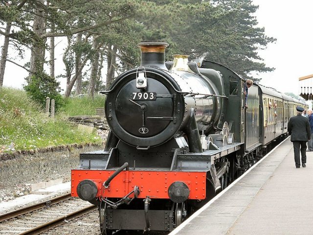 GWR no 7903 "Foremarke Hall" bringing our train into Cheltenham Racecourse station