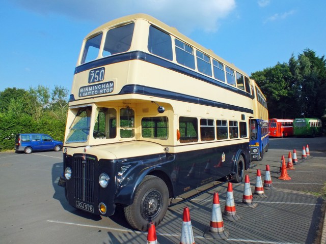 2976 at Wythall on 26th August 2013