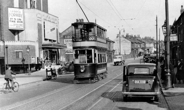 Tram no 93 on route 87 passing the Grove Cinema Handsworth in 1939.