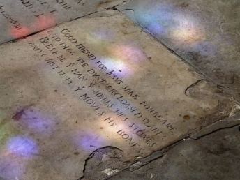 Shakespeares Grave 01